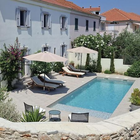 Villa Mira With A Heated Pool And A Sea View Божава Экстерьер фото